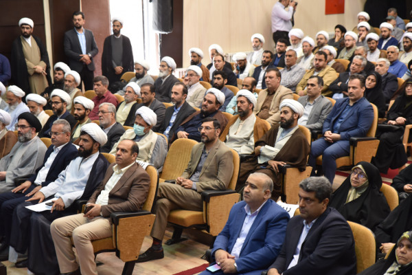 گلستان|آئین تجلیل از برگزیدگان استانی طرح ملی قرآنی زندگی با آیه