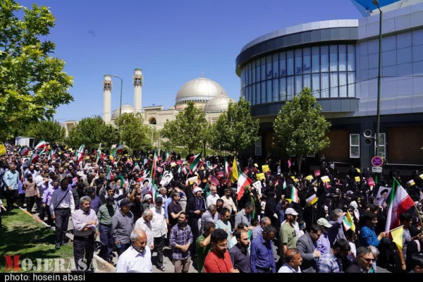 راهپیمایی باشکوه و تاریخی «جمعه خشم و نصر»در زنجان برگزار شد