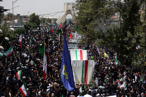 تشییع پیکر ۶۰ شهید اقتدار در تهران