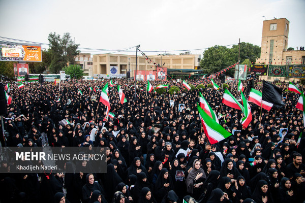 گزارش تصویری دوم اجتماع عظیم مردمی عصر عاشورا « یوم الحسین ع»
