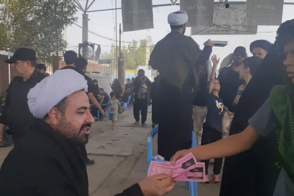 خدمت رسانی مبلغین و پرسنل اداره تبلیغات اسلامی شهرستان دره شهر در مرز بین المللی مهران