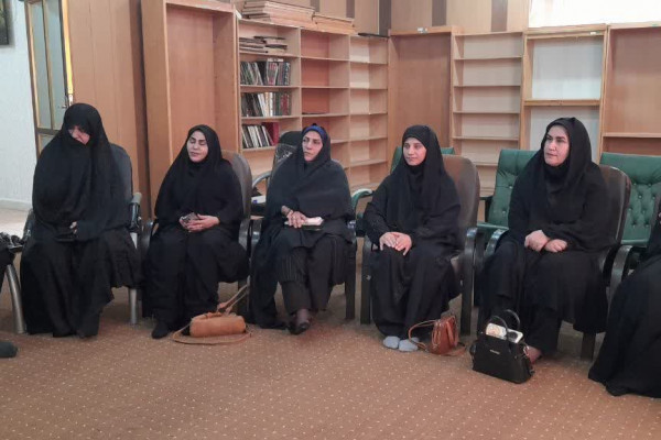 برگزاری جلسه شورای راهبری بانوان شهرستان دره شهر