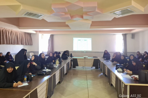 برگزاری کارگاه آموزشی تدبر در قرآن کریم شهرستان بدره