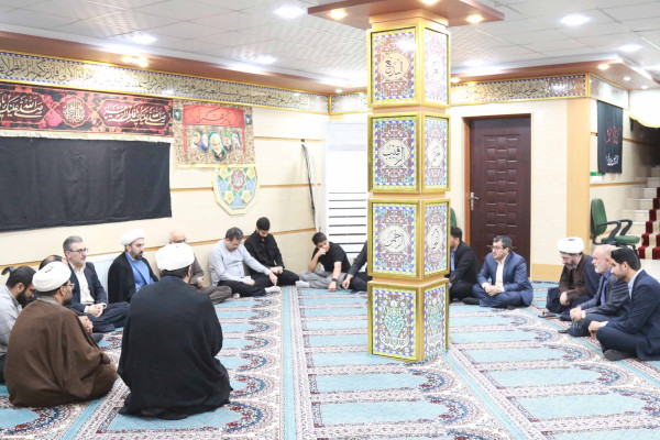 برگزاری نشست صمیمی مدیرکل تبلیغات اسلامی ایلام با فعالان قرآنی