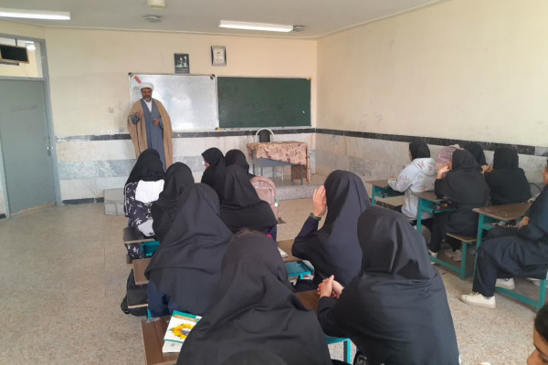 برگزاری گفتمان‌های دینی چهره به چهره در مدارس استان کرمانشاه