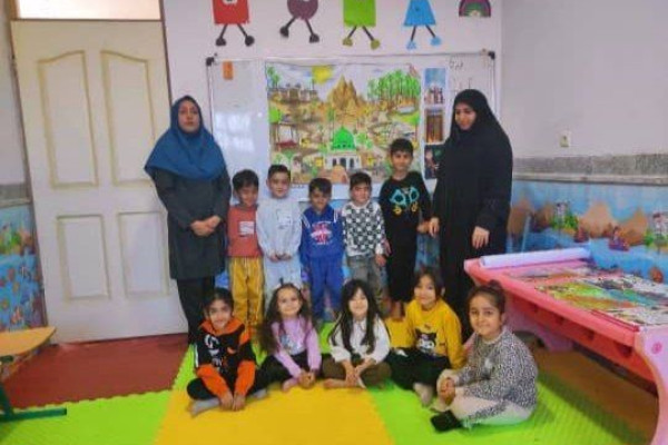 اجرای پرده خوانی فاطمیه ویژه کودکان و نوجوانان در شهرستان بدره