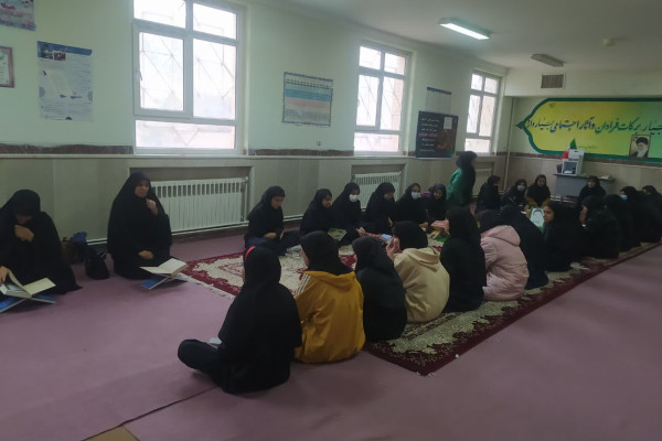 برگزاری نشست های تبیینی با محوریت گفتمان مقاومت در شهرستان بدره