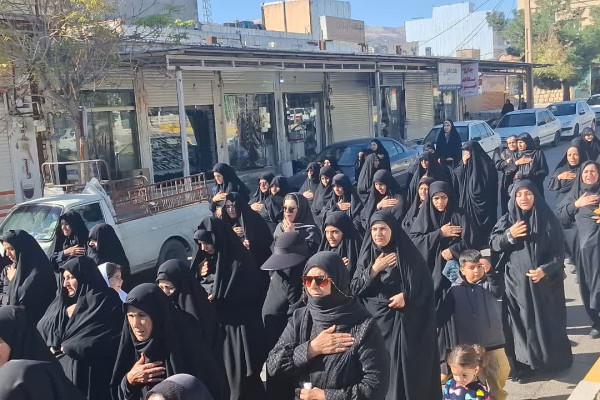 دسته روی عزاداران فاطمی در شهرستان بدره