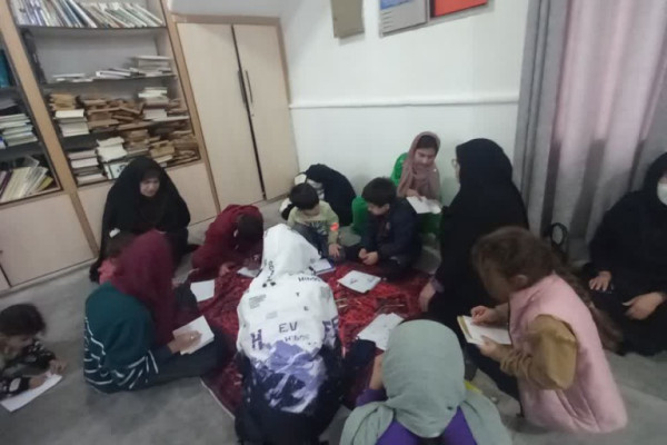برگزاری جشن بزرگ ولادت حضرت فاطمه زهرا ( س) و روز مادر در شهرستان دره‌شهر