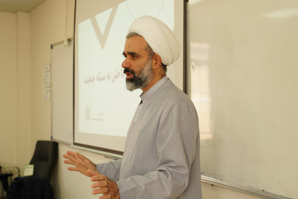 کارگاه آموزشی رویش در اهواز