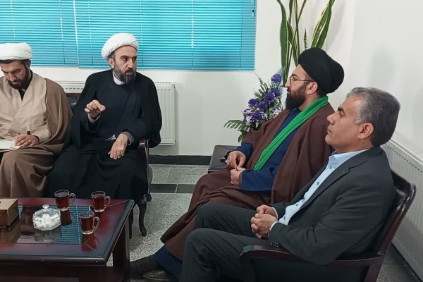 مراسم تکریم و معارفه روسای جدید و قدیم اداره تبلیغات اسلامی آبدانان برگزار شد