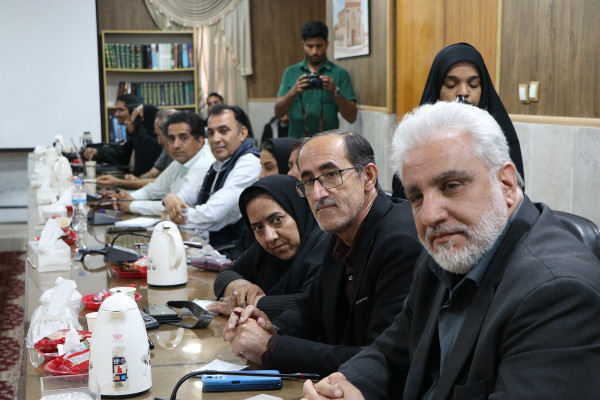 نشست خبری اصحاب رسانه با مدیر کل تبلیغات اسلامی هرمزگان