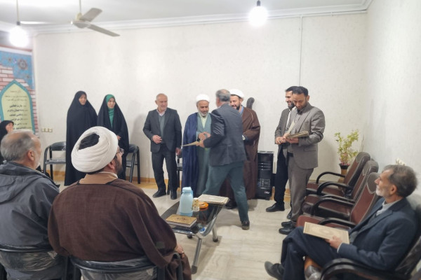 احکام مسئولین کانون مداحان، هیئات مذهبی برادران و خواهران شهرستان بدره اهداء شد