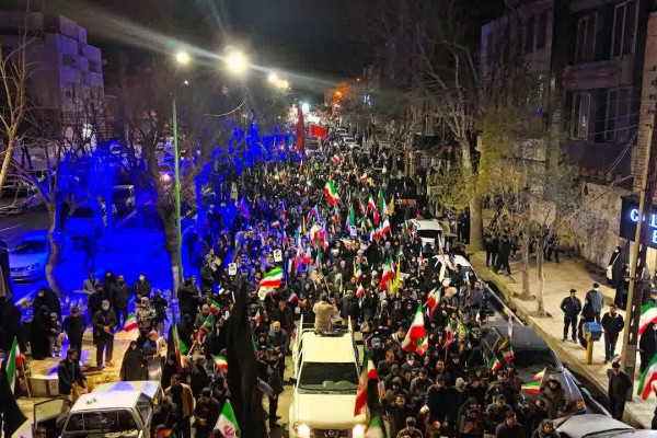 غرشِ شیران زاگرس در تجدید بیعت با رهبر انقلاب