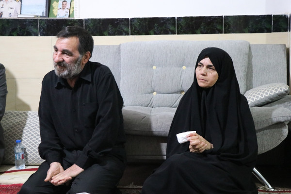 دیدار حجت الاسلام و المسلمین راجی با خانواده شهدای جنگ رمضان