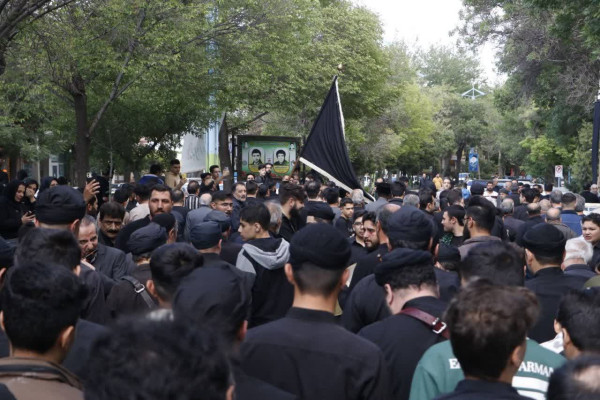 دسته عزاداری محله عالی قاپو(دروازه) در سالروز شهادت مسلم بن عقیل (ع)