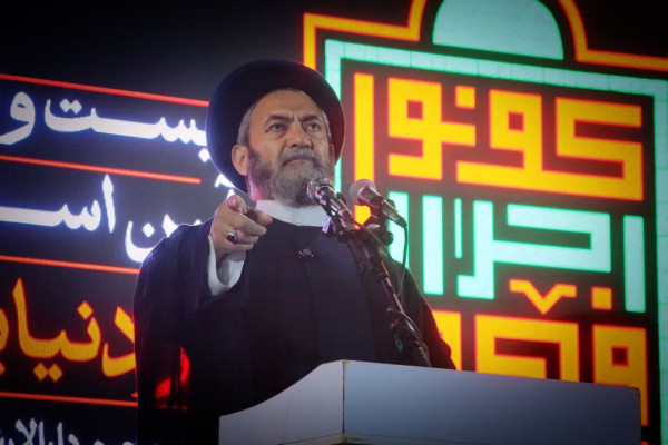 آئین استقبال از محرم و تجلیل از پیرغلامان حسینی در اردبیل