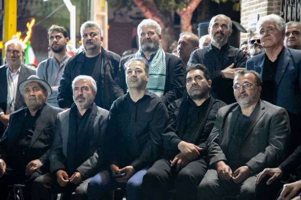 آئین استقبال از محرم و تجلیل از پیرغلامان حسینی در اردبیل
