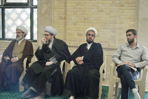 نشست اساتید و فعالان مراکز معارف اسلام ناب استان زنجان