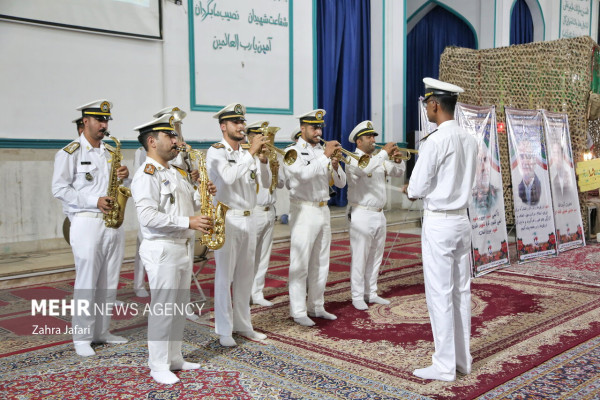 «مهمانی لاله‌ها» در بندرعباس