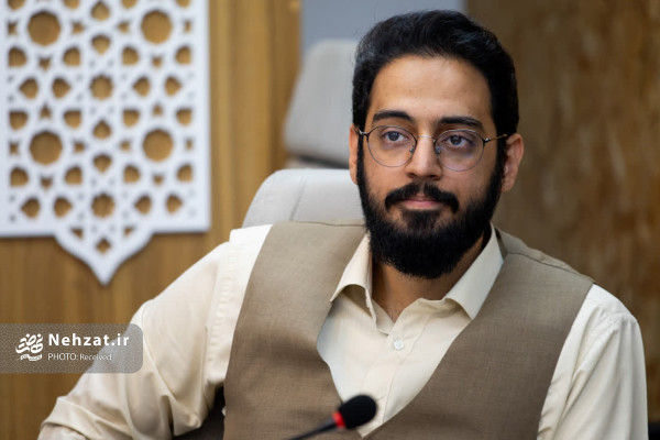 نشست هم‌اندیشی دستگاه‌های حاکمیتی و مجموعه‌های قرآنی پیرامون «نهضت زندگی با آیه‌ها» برگزار شد