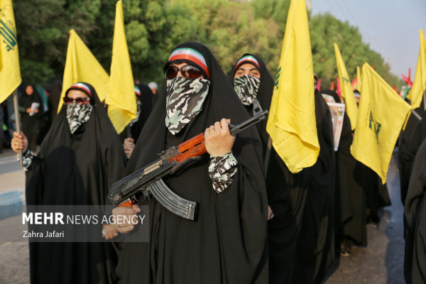 ۱۱۰ هزار جانفدا از دل خلیج فارس برخواستند