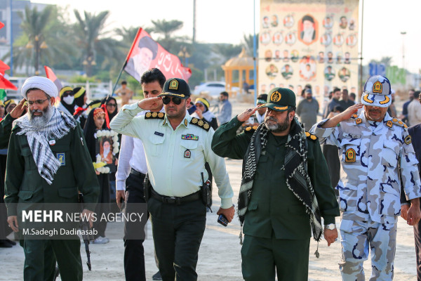 ۱۱۰ هزار جانفدا از دل خلیج فارس برخواستند