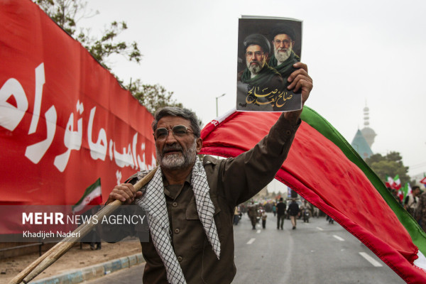 رزمایش «جان‌فدایان» در اصفهان برگزار شد