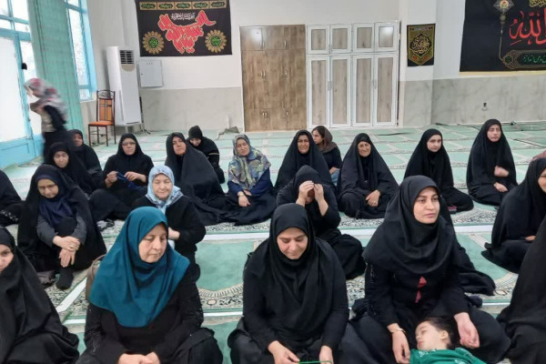 برگزاری کارگاه آموزشی تربیت دینی در دوره نوجوانی در مهران
