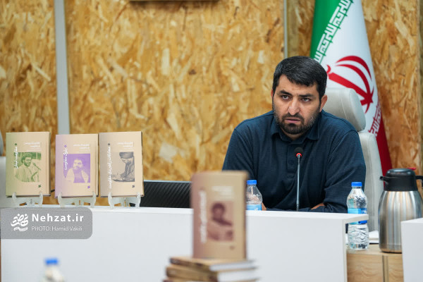 آیین رونمایی از مجموعه شش‌جلدی «هزار و یک پرسش از مقاومت» برگزار شد