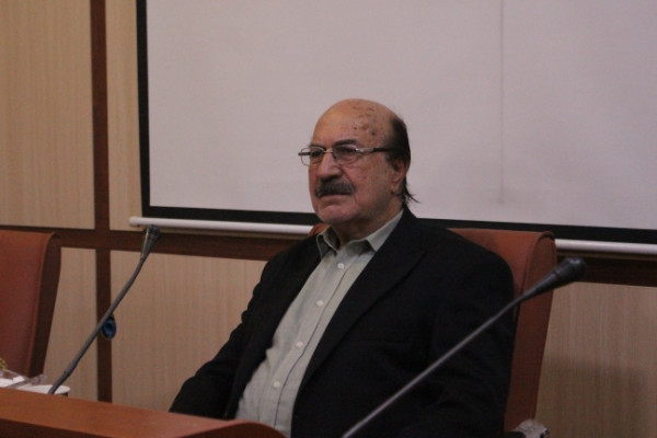 برگزاری جلسه هم اندیشی مدیر کل تبلیغات اسلامی با بزرگان ایل ملکشاهی در ایلام