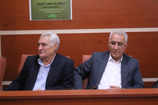 برگزاری جلسه هم اندیشی مدیر کل تبلیغات اسلامی با بزرگان ایل ملکشاهی در ایلام