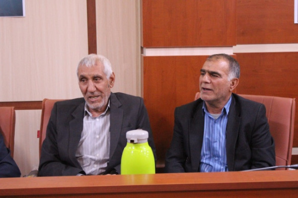 برگزاری جلسه هم اندیشی مدیر کل تبلیغات اسلامی با بزرگان ایل ملکشاهی در ایلام