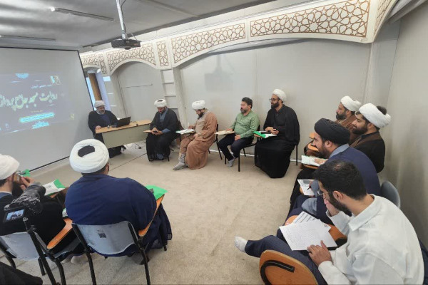 برگزاری نشست تخصصی آموزش روایت «مسجد جامعه‌پرداز» در استان / مساجد؛ قلب تپنده و کانون تحولات محله