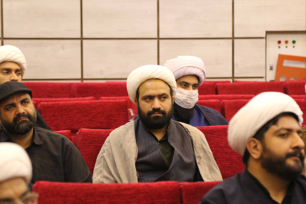 همایش روحانیون و امامان جماعت مساجد شهرستان ایلام برگزار شد