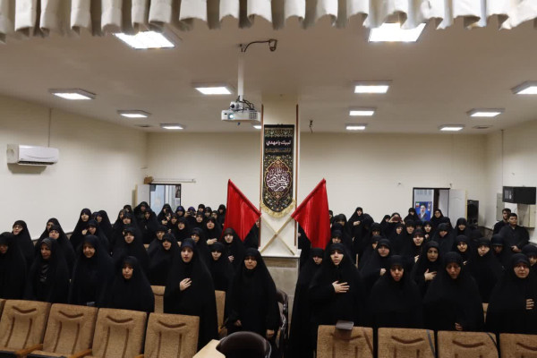 نشست تخصصی بانوان کنشگر و فعال فرهنگی با حضور استاد علیرضا پناهیان برگزار شد
