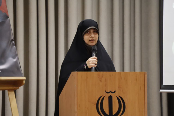 نشست تخصصی بانوان کنشگر و فعال فرهنگی با حضور استاد علیرضا پناهیان برگزار شد