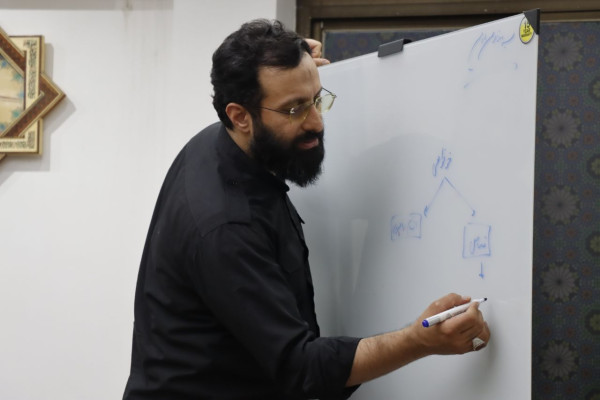 نشست هم‌اندیشی «عهد خونخواهی» با حضور محمدهانی ایرانمنش معاون راهبردی سازمان تبلیغات کشور برگزار شد