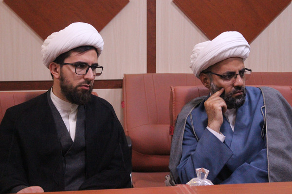 برگزاری نشست توجیهی مبلغین اعزامی به استان ایلام برای تبلیغ در ایام محرم