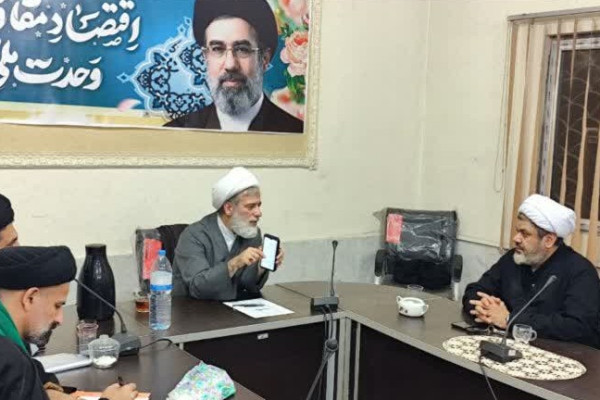 بررسی مسائل و ارتقای فعالیت‌های فرهنگی مساجد شهرستان شوشتر