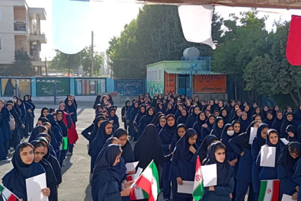 گفت‌وگوی دانش‌آموزان مریوانی درباره «عهد خونخواهی رهبر شهید»
