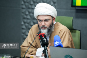نگاه جهانیان به ایرانِ بعد از جنگ به دلیل ایستادگی مقابل ظلم، توأم با افتخار است