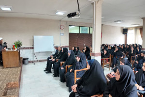 تقویت هویت دینی و خودباوری ملی، از الزامات ارتقای سلامت جامعه است